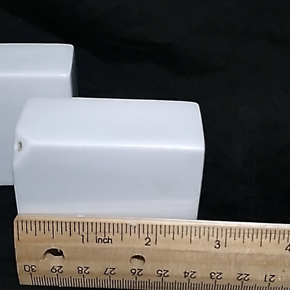 Vintage Japan Architectural Salt & Pepper Shakers By Hakusan Masahiro Mori (S1) - Picture 8 of 8
